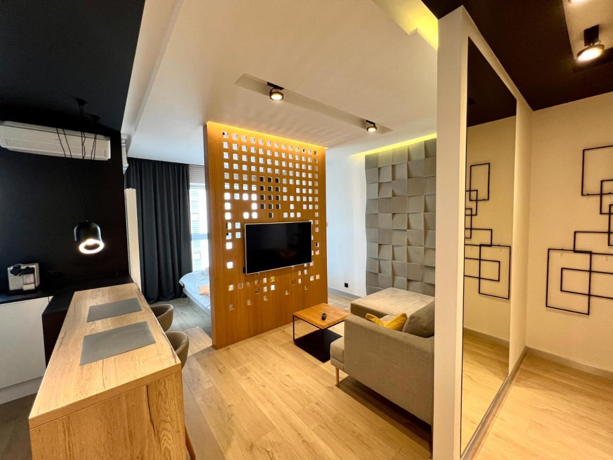 Malta Park - Cost Free Parking - Ac Klimatyzacja - 24h Check In Apartment *